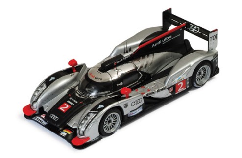AUDI R18 TDI #2 M.Fässler - A. Lotterer -B. Treluyer LMP1 Winner Le Mans 2011