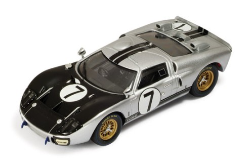 Ford MKII #7 G. Hill-B. Muir Le Mans 1966