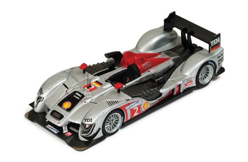 Audi R15 TDI #2 LMP1 Luhr L. - Rockenfeller M. - Werner M. Le Mans 2009