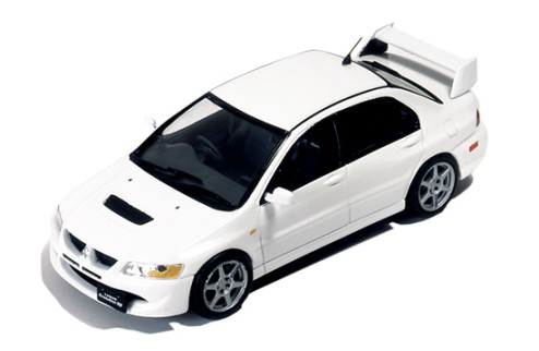 Mitsubishi Lancer Evo 8 White