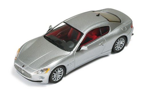 Maserati Granturismo 2007 Gray Touring (Red interiors)