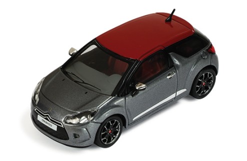 Citroen DS3 Metallic Grey - Red 2011