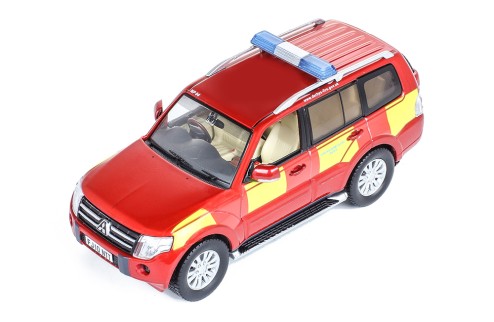 MITSUBISHI Shogun Derbyshire Fire & Rescue Service 2010