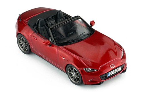 MAZDA MX5 2016 red
