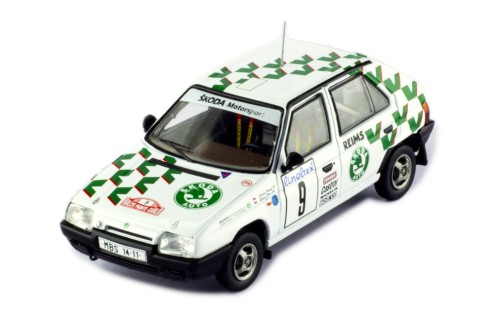 ŠKODA FAVORIT 136L #9 P.Sibera - P.Gross Rallye Monte-Carlo 1993