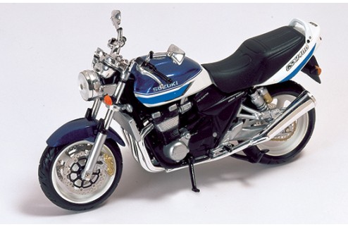 Suzuki GS1400F White & Blue