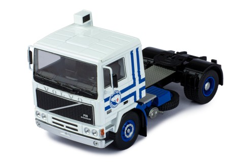 VOLVO F10 1983 White "Polar Express"