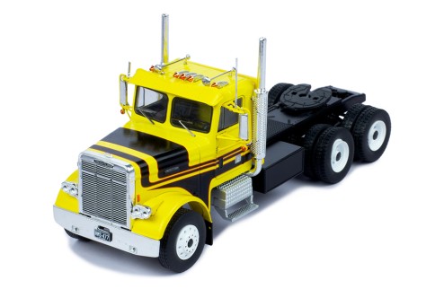 FREIGHTLINER FLC 120 64 T 1977 Yellow 