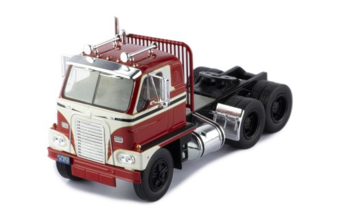 International Harvester DCOF-405 1959 White and Red