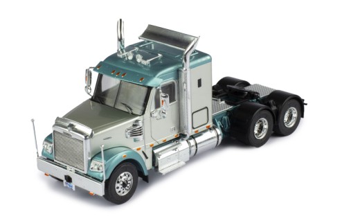 FREIGHTLINER Coronado 2008 Silver and Green