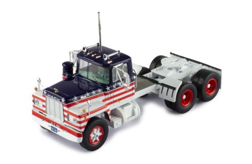 MACK R-Series 1966 Red and Blue