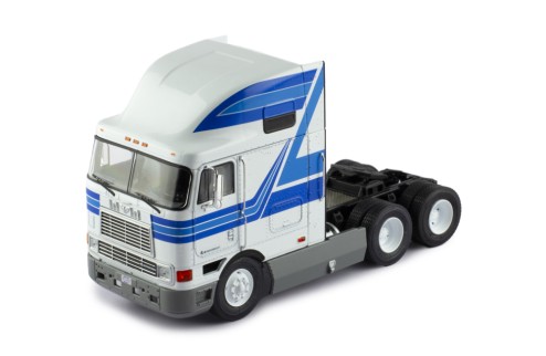 INTERNATIONAL EAGLE CABOVER 1995 White and Blue