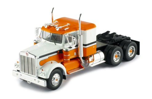 KENWORTH W925 1970 White and Orange