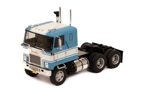 GMC Astro 95 1970 Blue and White 