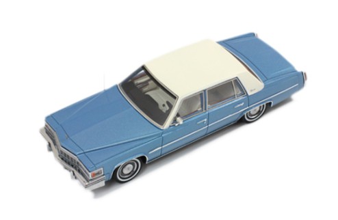 CADILLAC Deville Sedan - Light Blue - 1977