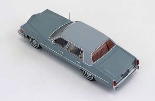 CADILLAC Deville Sedan - Grey - 1977
