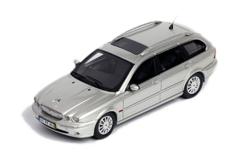 JAGUAR X-Type Wagon Silver 2004