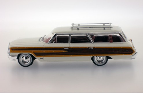 Ford Country Squire - Cream - 1964