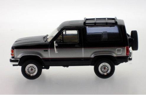 Ford Bronco II - 2 Tones Black/Silver - 1989