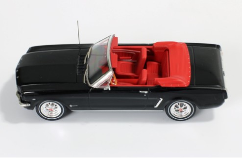Ford Mustang Convertible - Black - 1965
