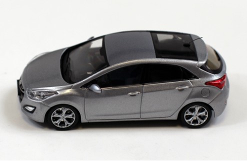 HYUNDAI i30 - Silver - 2012