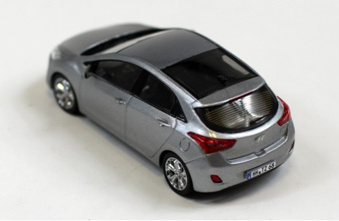 HYUNDAI i30 - Silver - 2012