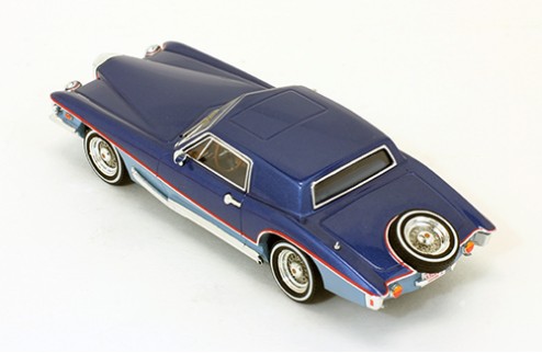 Stutz Blackhawk Coupe - 2-Tones Blue - 1971
