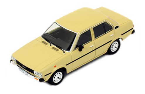 Toyota Corolla E70 - Beige - 1979