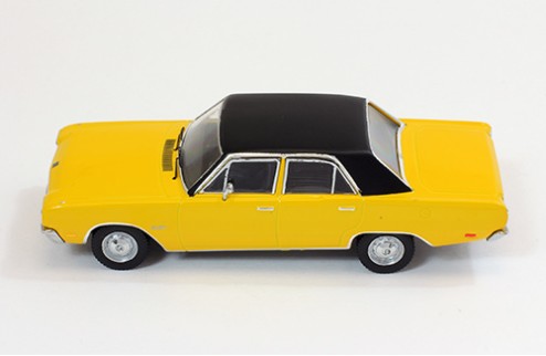 DODGE DART Gran Sedan - Yellow W/ Black Roof - 1976