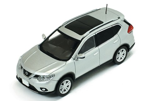 NISSAN X-Trail - Silver - 2014