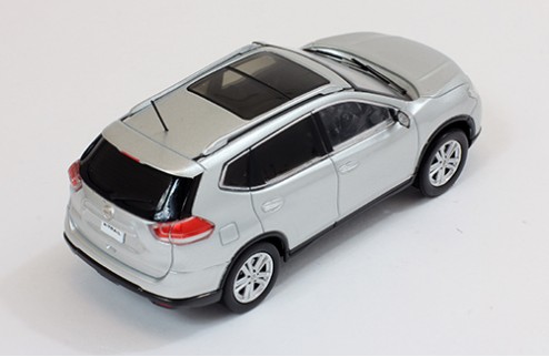 NISSAN X-Trail - Silver - 2014