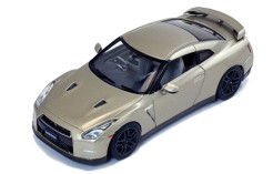 NISSAN GT-R 45th Anniversary - Gold - 2015